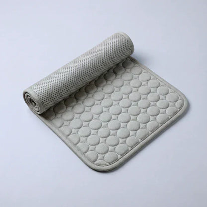 FRESHPET™ — Tapis rafraîchissant pour chiens
