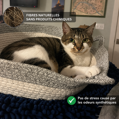 Panier-griffoir Instinct™ en corde naturelle